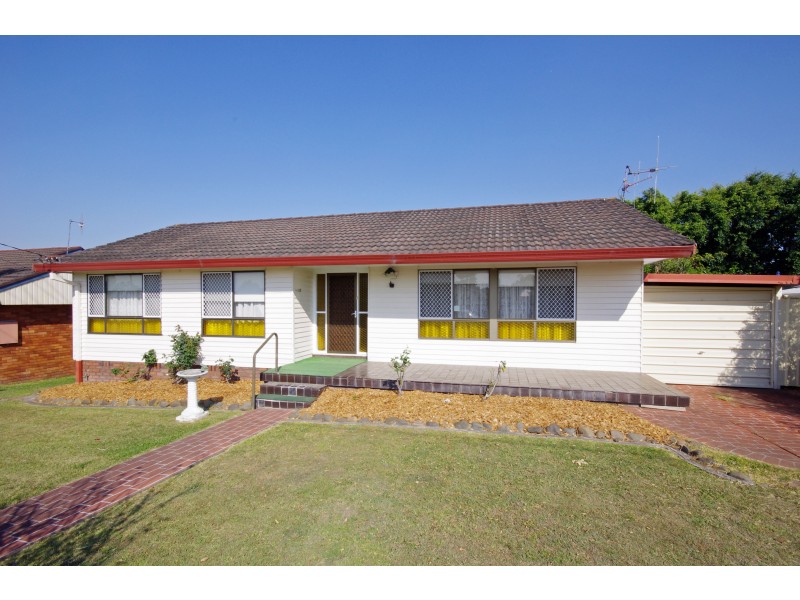 10 Kanangra Drive, Taree NSW 2430