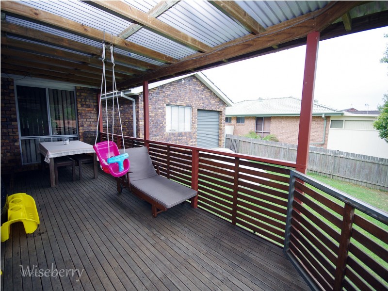 22 Carrabeen Drive, Old Bar NSW 2430