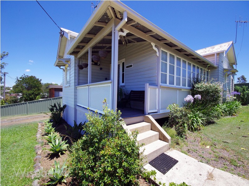 18 Little Wynter Street, Taree NSW 2430