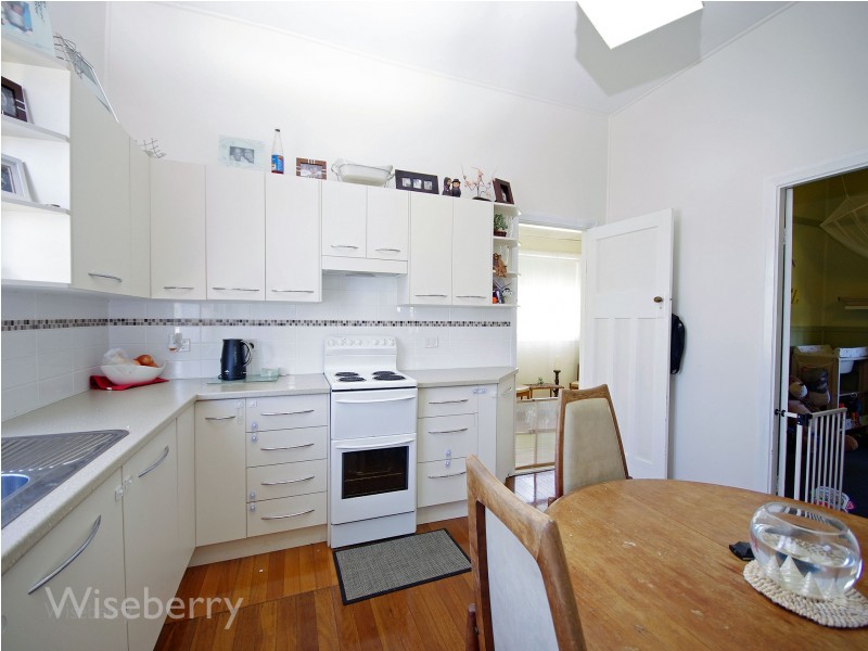 18 Little Wynter Street, Taree NSW 2430