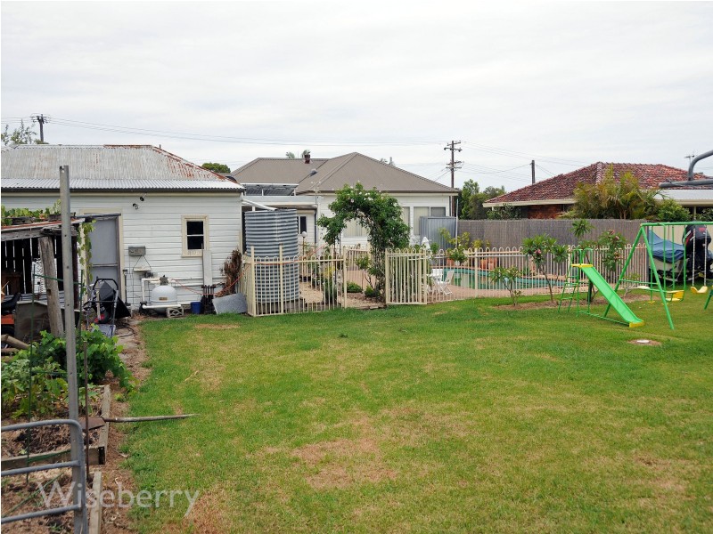 12 Lyndhurst Street, Taree NSW 2430