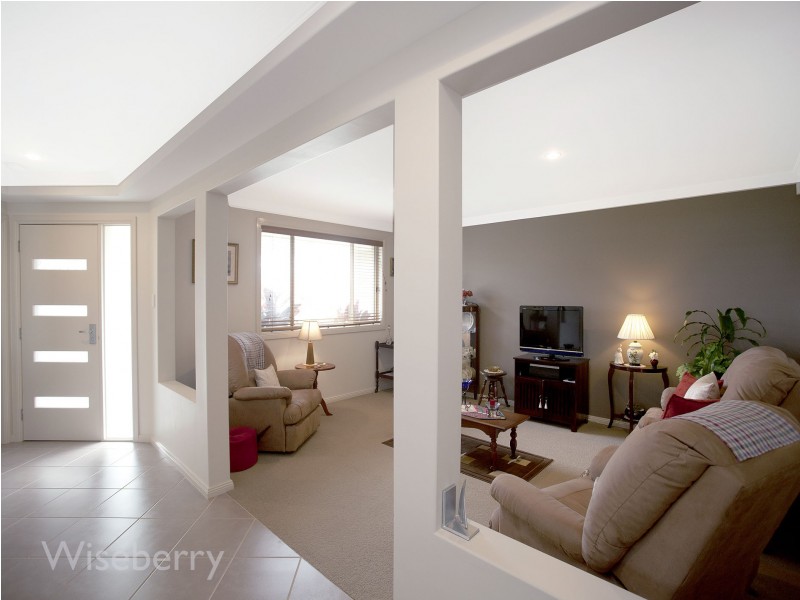 23 John Hall Drive, Taree NSW 2430