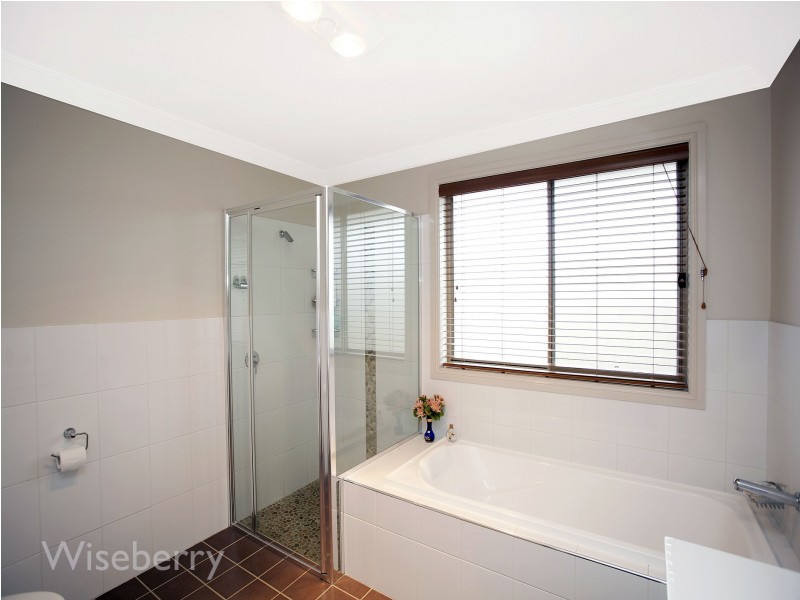 23 John Hall Drive, Taree NSW 2430