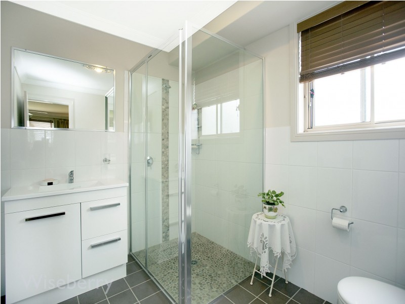 23 John Hall Drive, Taree NSW 2430