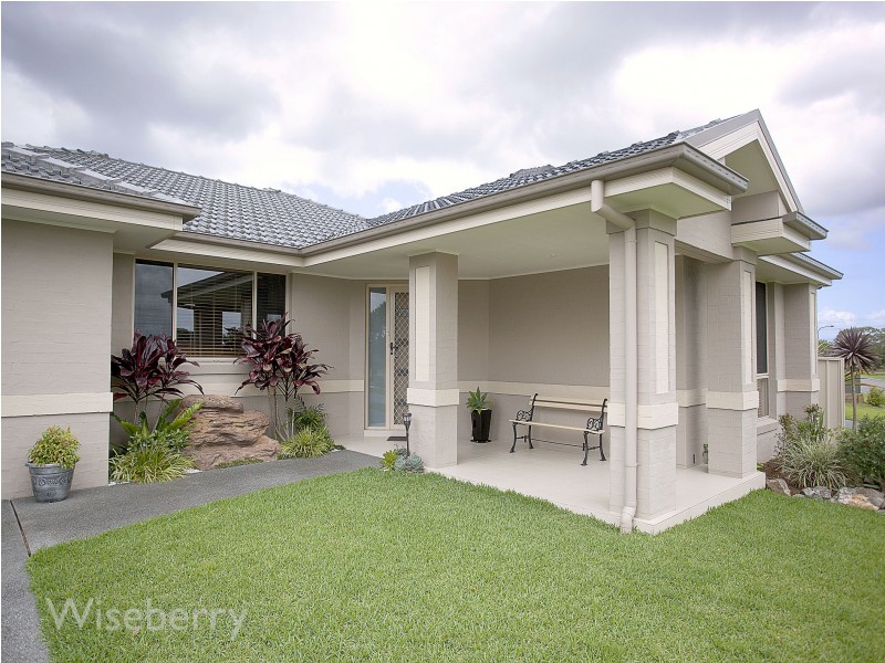 23 John Hall Drive, Taree NSW 2430