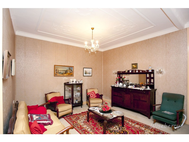 13 Florence Street, Taree NSW 2430