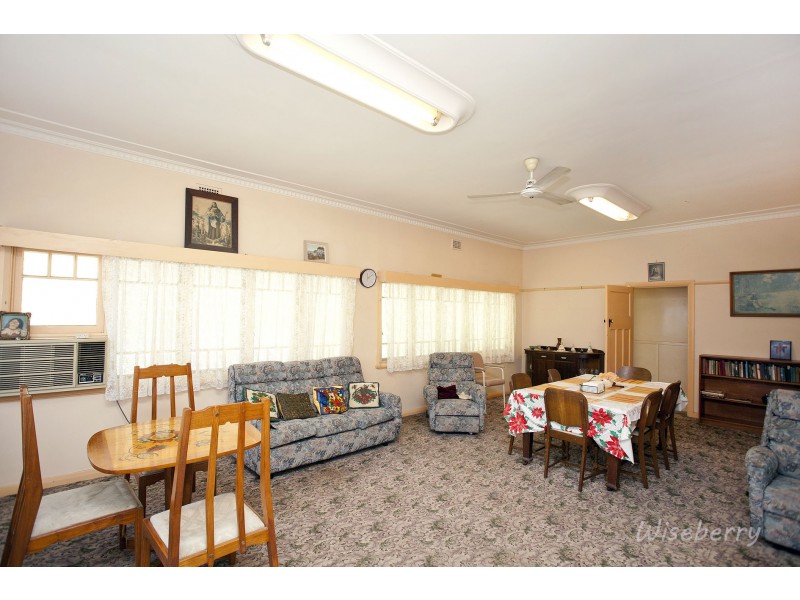 13 Florence Street, Taree NSW 2430