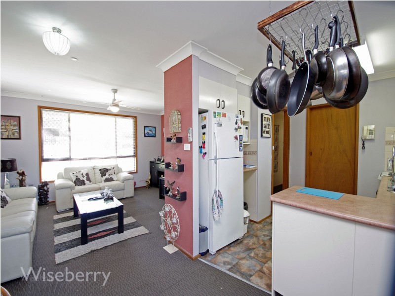 31 Kanangra Drive, Taree NSW 2430