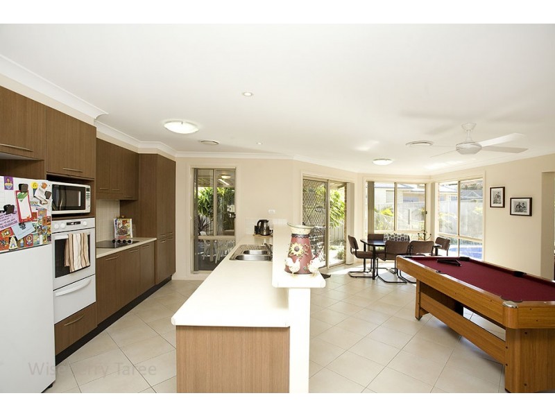 17 John Hall Drive, Taree NSW 2430