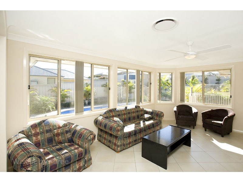 17 John Hall Drive, Taree NSW 2430