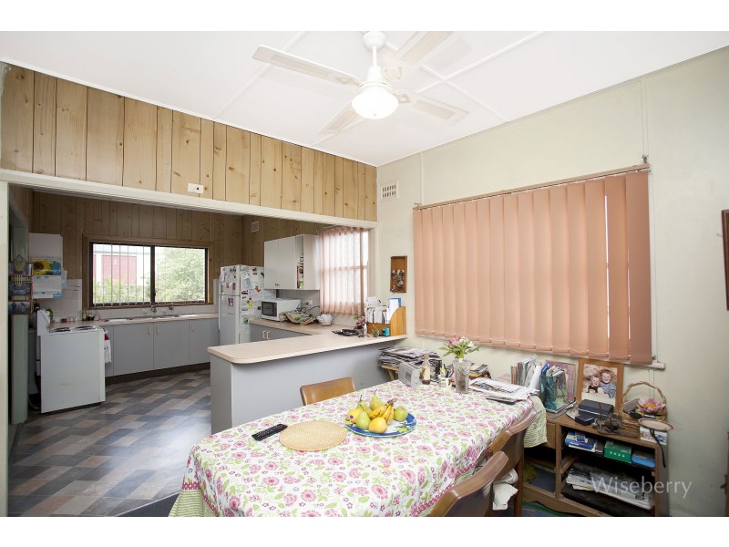 12 Skinner Street, Wingham NSW 2429