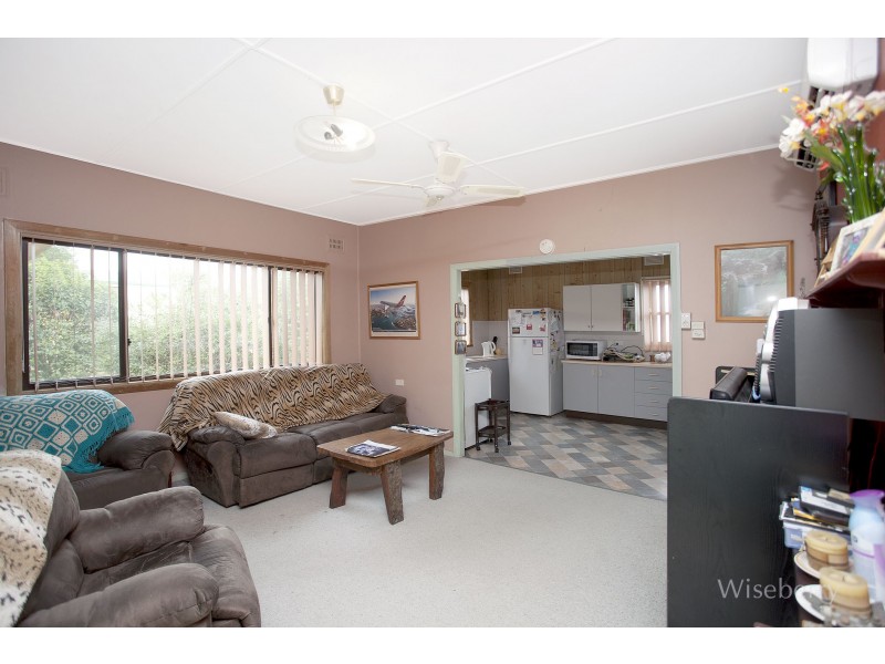 12 Skinner Street, Wingham NSW 2429