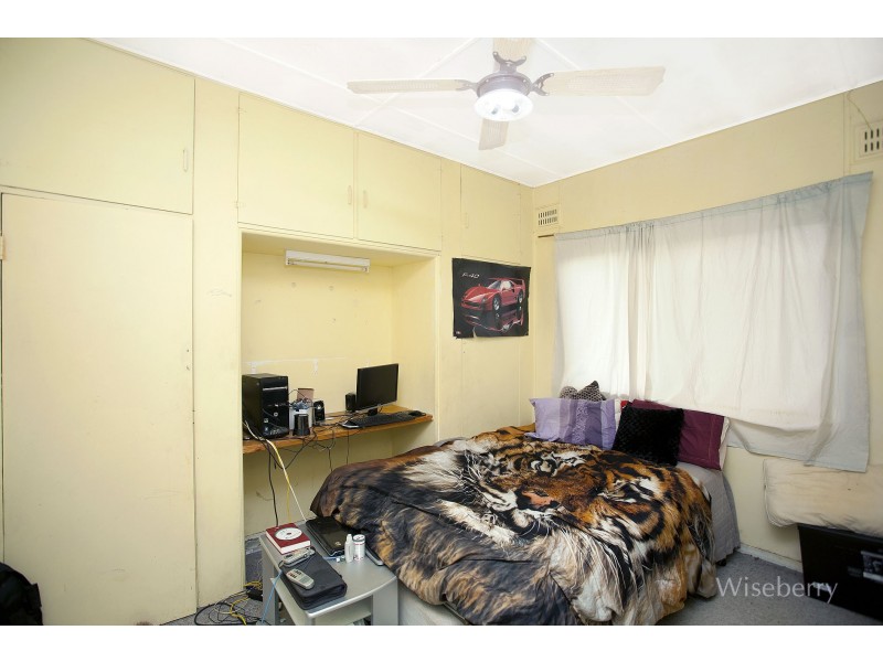 12 Skinner Street, Wingham NSW 2429