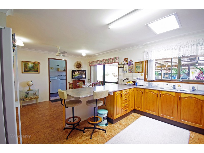 25 Richardson Street, Old Bar NSW 2430