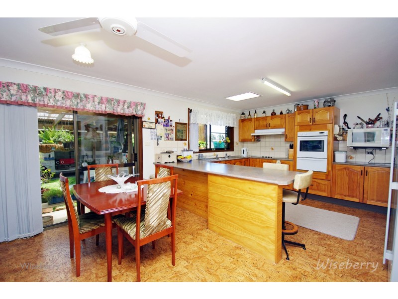25 Richardson Street, Old Bar NSW 2430