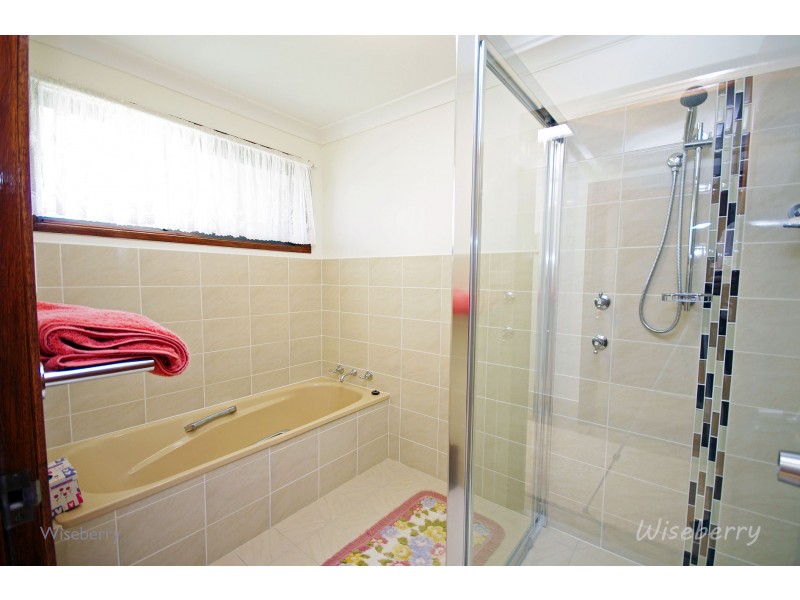 25 Richardson Street, Old Bar NSW 2430