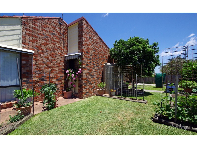 25 Richardson Street, Old Bar NSW 2430