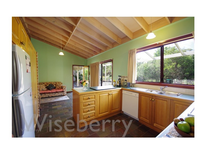 5 Eucalypt Close, Old Bar NSW 2430
