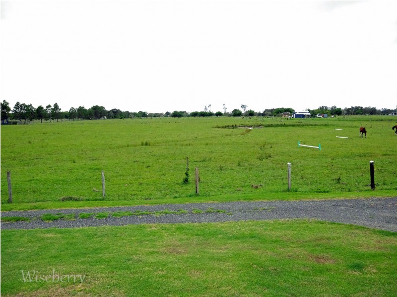 700 Manning Pont Road, Oxley Island NSW 2430