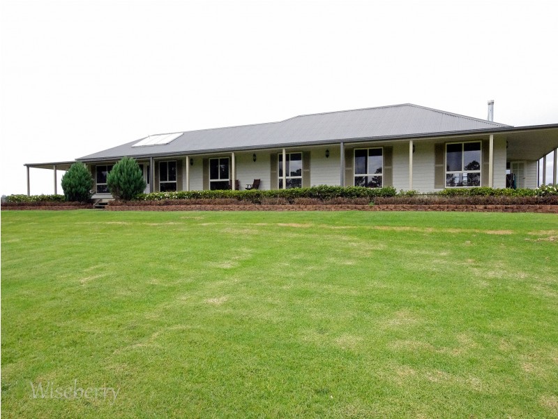 700 Manning Pont Road, Oxley Island NSW 2430