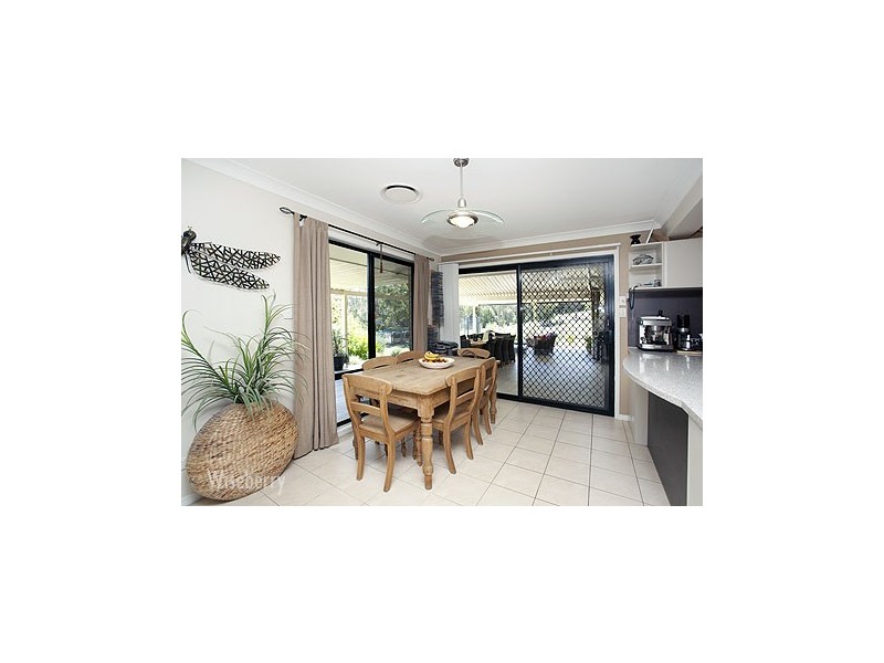 52 Gracelands Place, Pampoolah NSW 2430