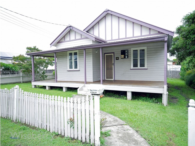 35 Stevenson Street, Taree NSW 2430
