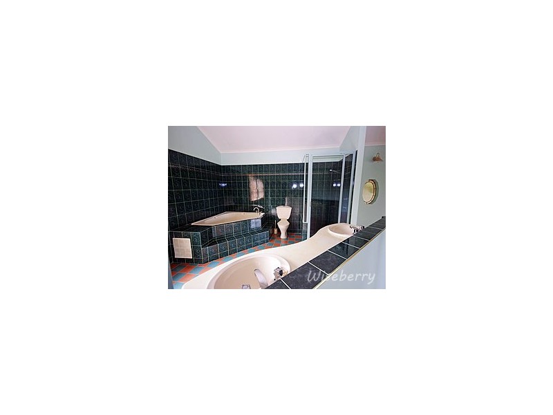 10 Nicoll Street, Taree NSW 2430