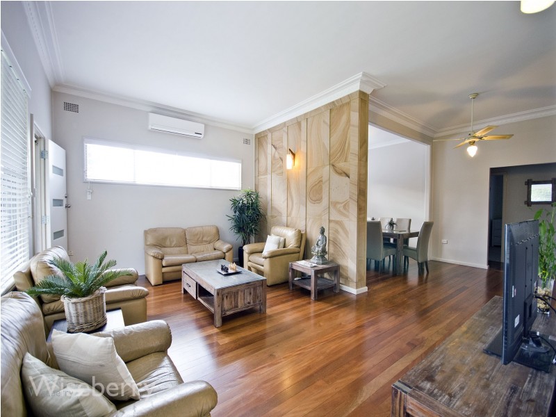 49 Flett Street, Taree NSW 2430