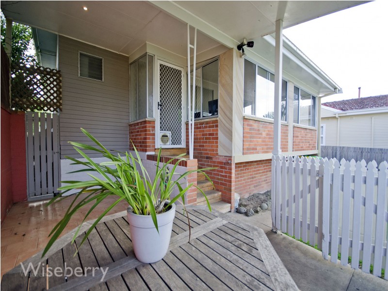 49 Flett Street, Taree NSW 2430