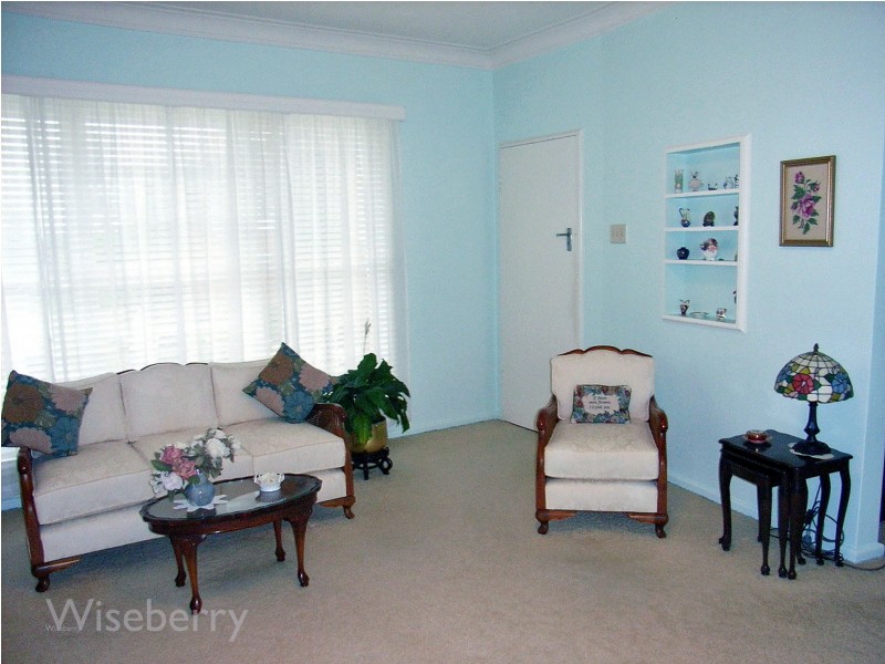 6 Hinten Cresent, Taree NSW 2430
