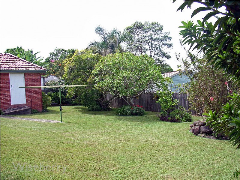 6 Hinten Cresent, Taree NSW 2430