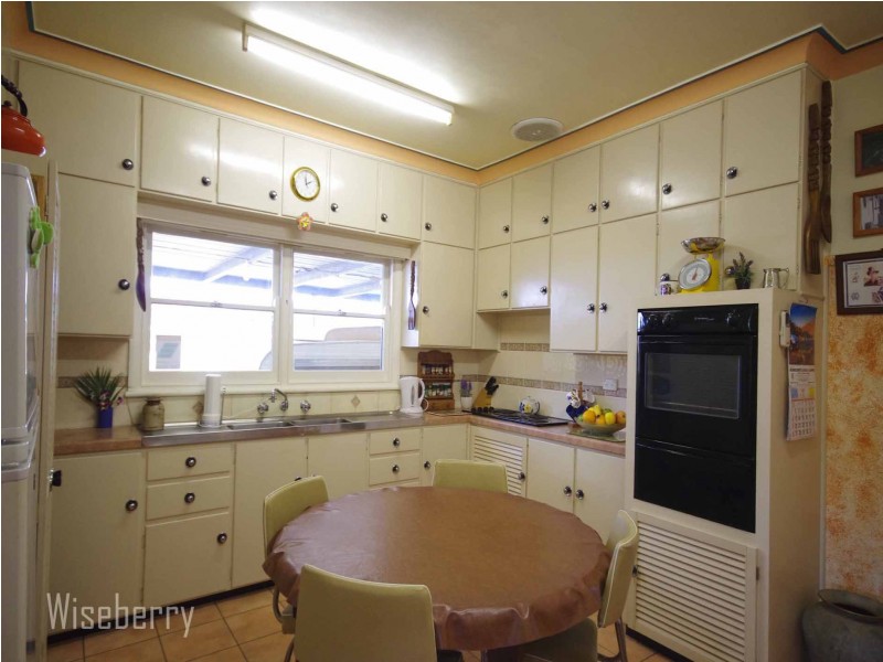 7 Pitt Street, Taree NSW 2430