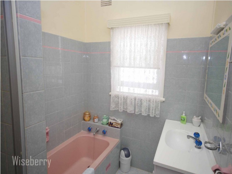 7 Pitt Street, Taree NSW 2430