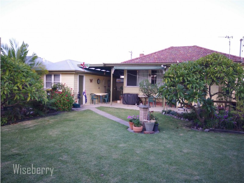 7 Pitt Street, Taree NSW 2430