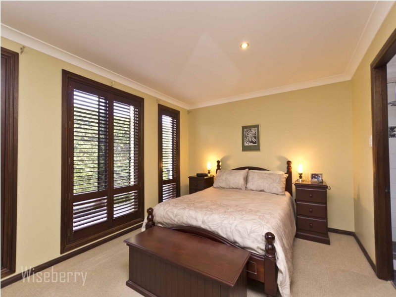 2 Bluehaven Drive, Old Bar NSW 2430