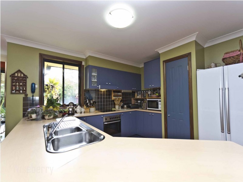 2 Bluehaven Drive, Old Bar NSW 2430
