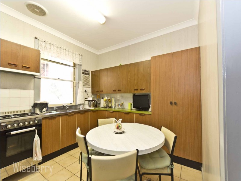 32 Deb Street, Taree NSW 2430