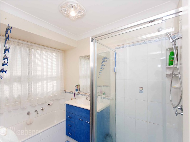 16 Allumba Close, Taree NSW 2430
