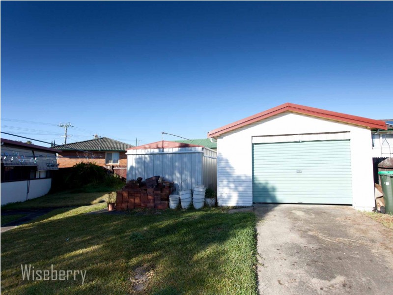 28 Kanangra Drive, Taree NSW 2430