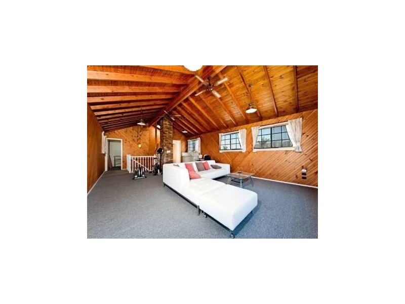 38 Merrimac Blvd, Broadbeach Waters QLD 4218