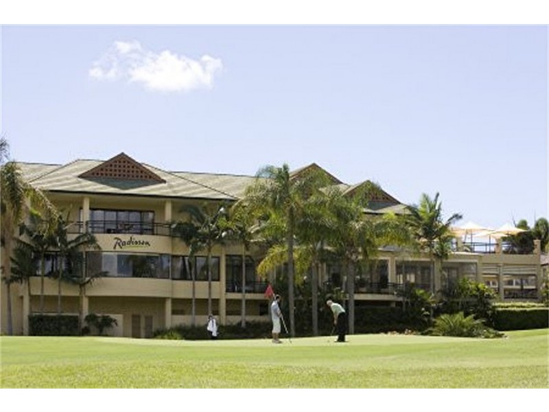 8103/64 Palm Meadows Drive, Carrara QLD 4211