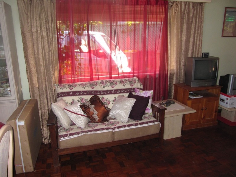 Broadbeach Waters QLD 4218