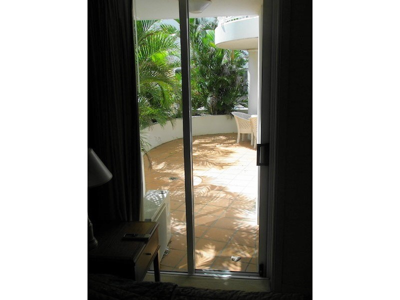 90 Surf Parade, Broadbeach QLD 4218