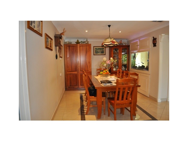 21 Thurbon Avenue, Peakhurst NSW 2210