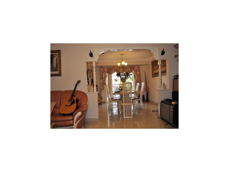 21 Thurbon Avenue, Peakhurst NSW 2210