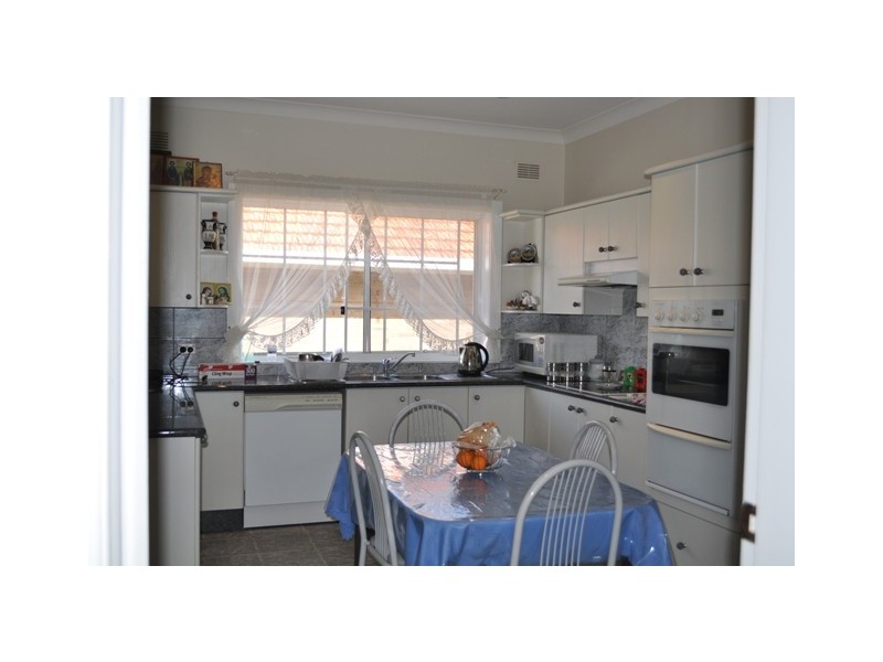 38 Mazarin Street, Riverwood NSW 2210