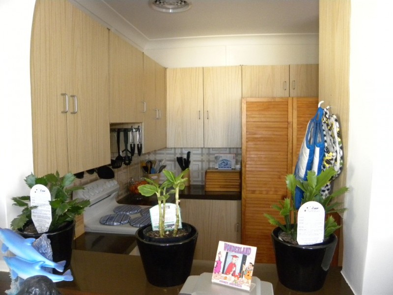 Fairfield West NSW 2165