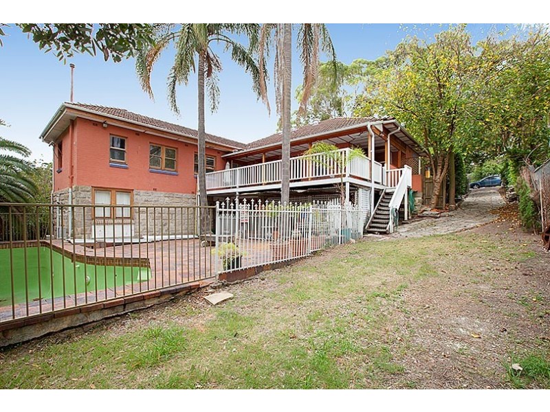 32 Goodchap Road, Chatswood NSW 2067