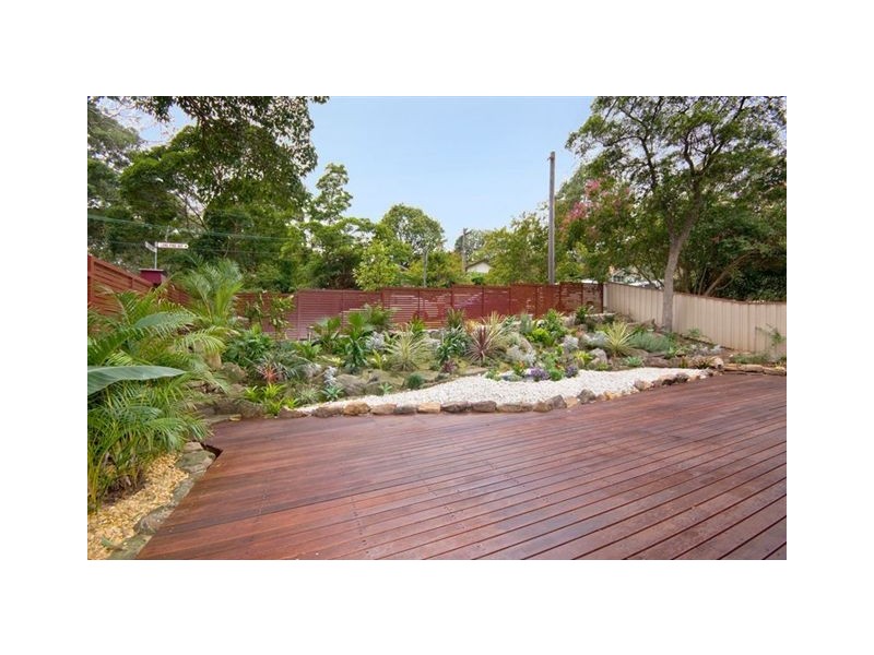 18 Lone Pine Avenue, Chatswood NSW 2067