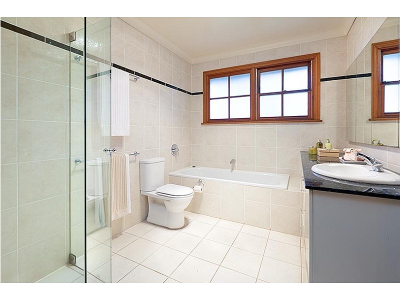19 Grandview Street, Pymble NSW 2073